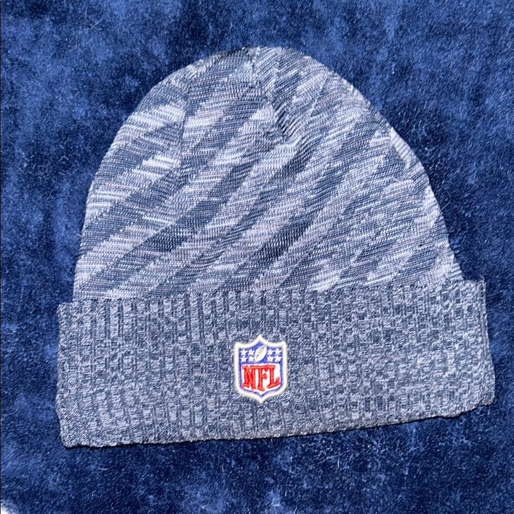 Seattle Seahawks Knit Beanie - Picture 4 of 8